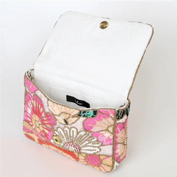 Lulus Floral Beaded purse with sequins - Picture 5 of 13